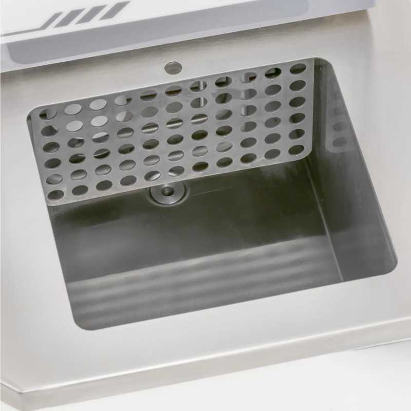 Laboratorinė skaitmeninė vandens vonia 10 - 100C 6 l 1200 W
