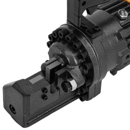 
Giljotinos strypų pjoviklis elektrohidraulinis 4-20 mm 300 barų 1200 W
