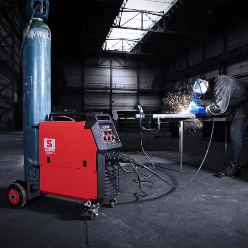 Daugiafunkcinis suvirinimo aparatas MIG/ MAG TIG MMA FCAW 300 A 400 V
