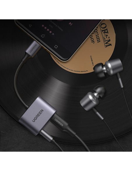 USB-C – USB-C + 3,5 mm mini lizdo garso adapteris – pilkas
 
USB-C – USB-C + 3,5 mm mini lizdo garso adapteris – pilkas