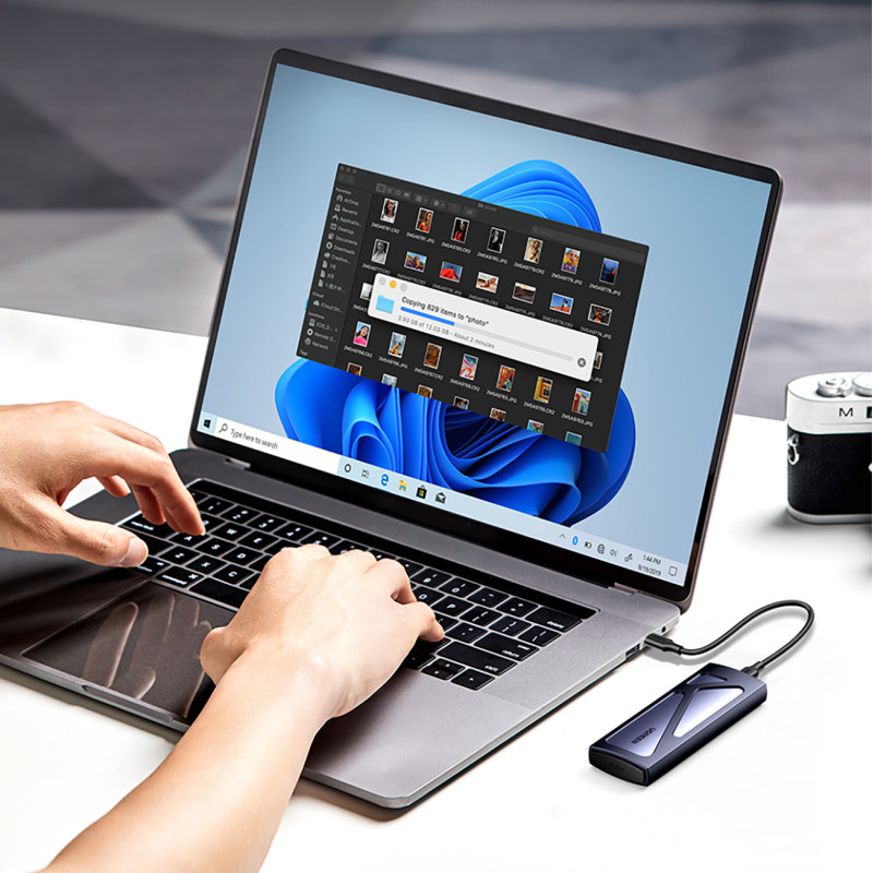 M.2 NVMe 10Gbps disko lizdo dėklas + USB-C – USB-A / USB-C – USB-C laidas – juodas