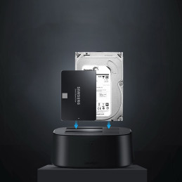 
SATA 2,5 colio 3,5 colio SSD HHD prijungimo stotis su USB 3.0 EU maitinimo šaltiniu – juoda
