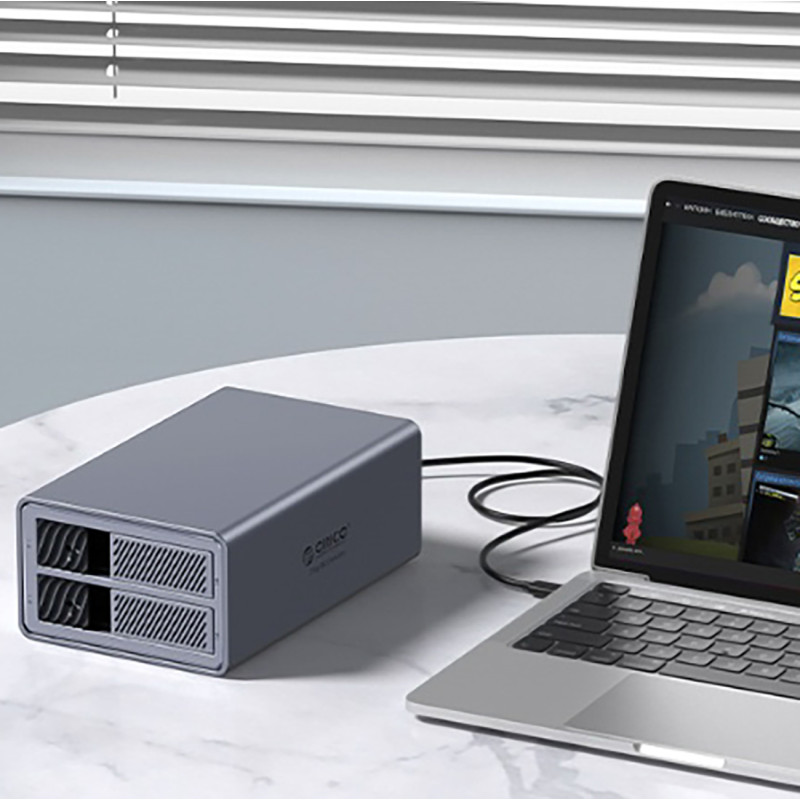 9828RU3 diskų masyvas su RAID valdikliu, skirtas 2 x 2,5 colių / 3,5 colių SATA HDD / SSD – pilka