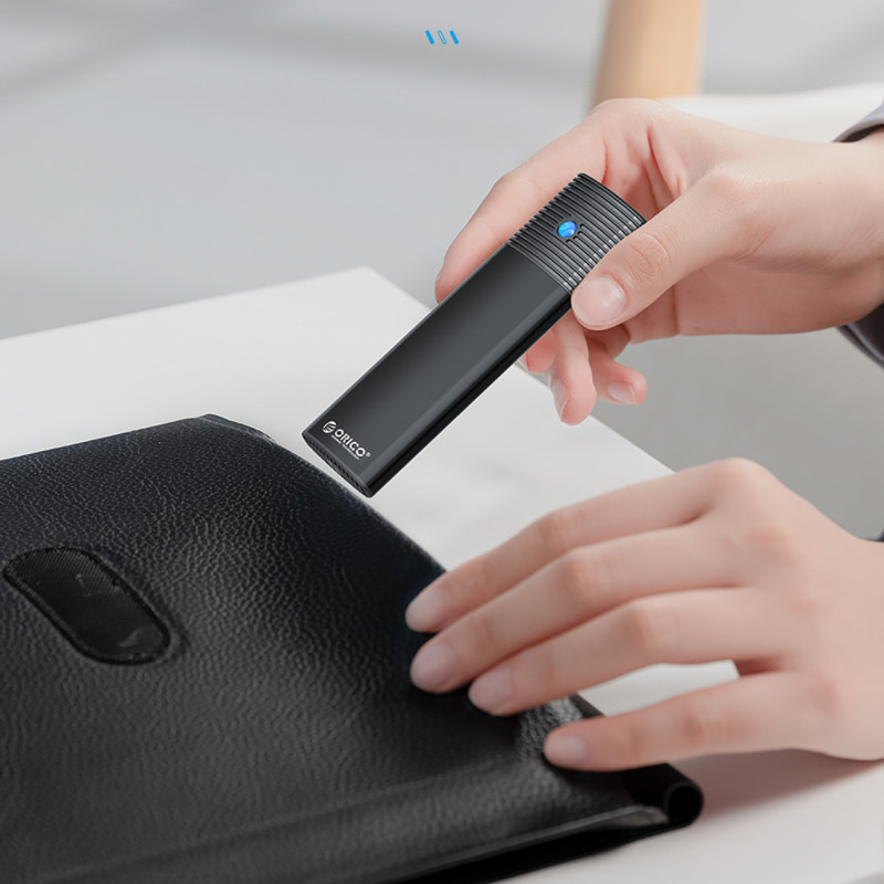 PWM2-G2 M.2 NVME USB-C 10Gb/ s disko dėklas – juodas