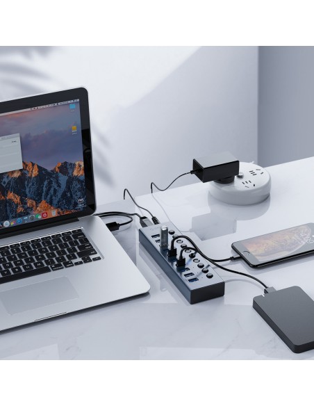 BT2U3-16AB šakotuvas su 16x USB-A jungikliais – pilka
 
BT2U3-16AB šakotuvas su 16x USB-A jungikliais – pilka