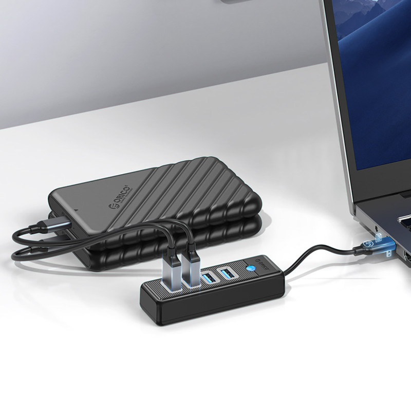 PWC2U-C3 USB-C – USB-A USB-C skirstytuvo šakotuvas – juodas
