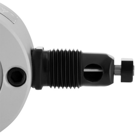 Tvirtinimo adapteris lakštinio metalo žirklėms gręžtuvui pjauti Tvirtinimo adapteris lakštinio metalo žirklėms gręžtuvui pjauti