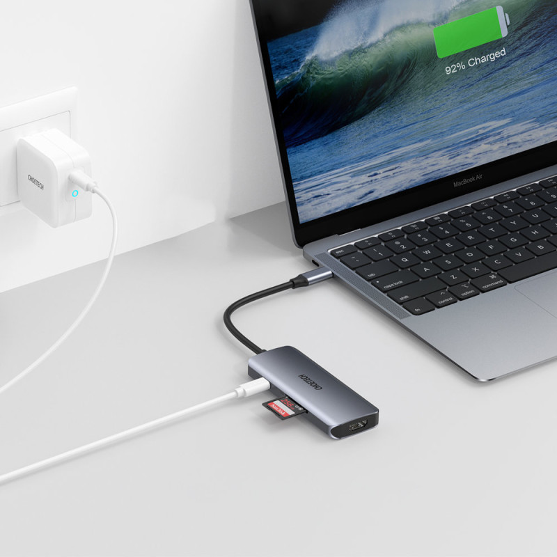 Daugiafunkcis USB HUB Type C – 3xUSB kortelių skaitytuvas SD ir TF HDMI 4K 7in1 pilka