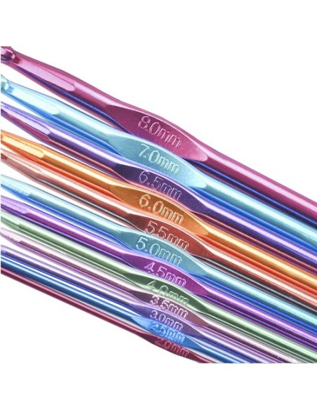 12 vnt nėrimo kabliukų rinkinys.