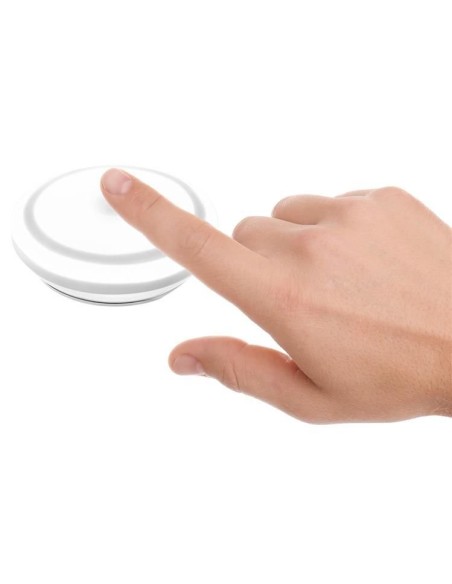 LED naktinė lempa su judesio jutikliu