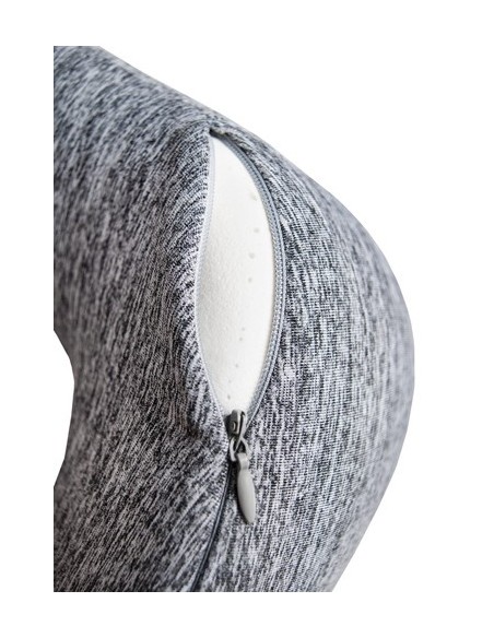 3D kelioninė pagalvė