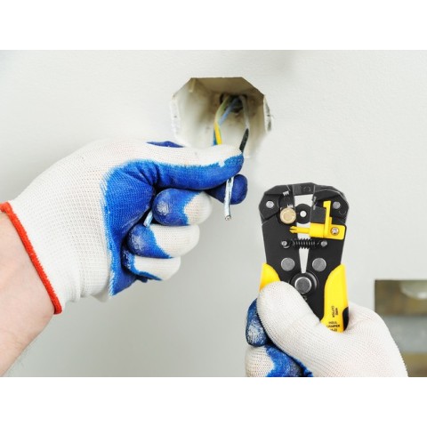 Automatinis laidų nuėmiklis