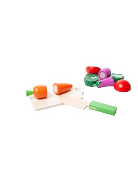 Daržovės pjaustymui mediniame kibire