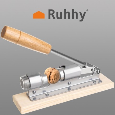 Spragtukas ant stovo