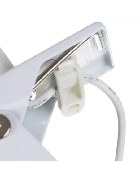 Stalinė lempa su segtuku – balta Izoxis 19455