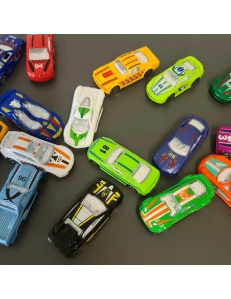 Spalvoti automobiliai/ spyruokliniai automobiliai 1:64 - 16 vnt. Kruzelis 20352