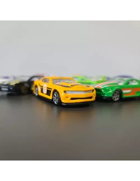 Spalvoti automobiliai/ spyruokliniai automobiliai 1:64 - 16 vnt. Kruzelis 20352