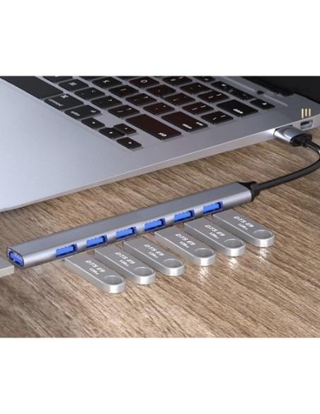 USB HUB – 1 prievadas 3.2 + 6 prievadai 2.0 Izoxis 24374