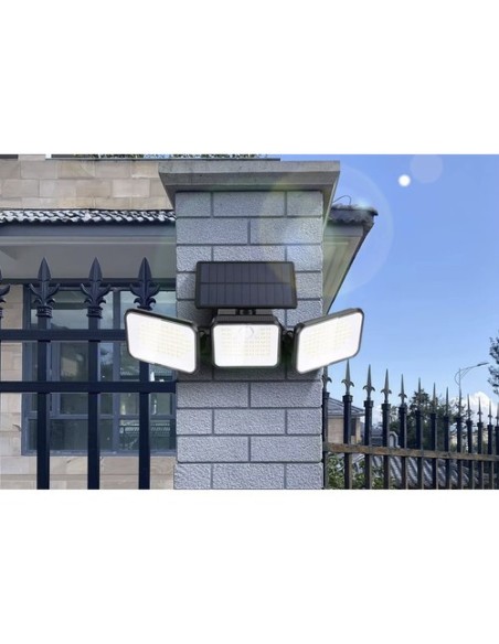 Saulės energija varomas šviestuvas 180 LED Izoxis 24889