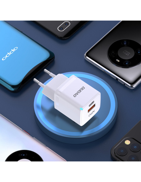 
GaN 33W PPS USB-C USB-A sieninis įkroviklis, baltas
