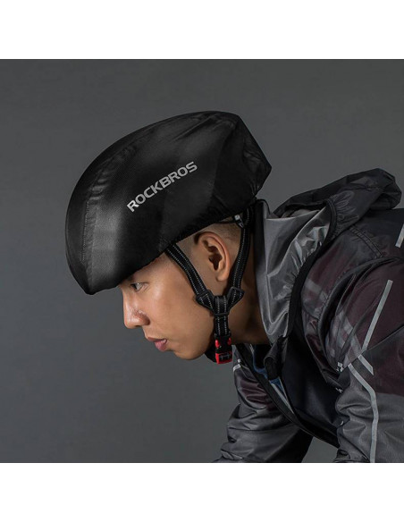 
Juodas dviračio šalmo uždangalas nuo lietaus
