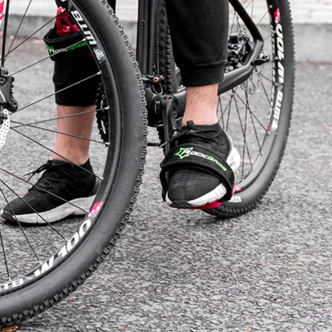 
Lengvi ir patvarūs dviračio pedalų dirželiai – juodi
