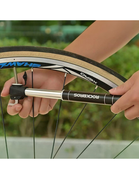 
Mažas dviračio siurblys, 7 barų, aliumininis, 17 cm ilgio - juodas
