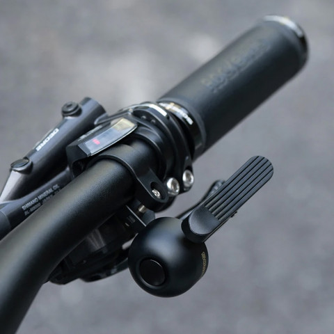 
Dviračio skambutis dešinei vairo pusei - juodas
