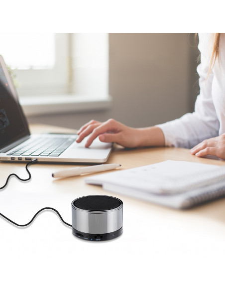 
AUX garso kabelis garsiakalbiui, 2x mini lizdas, 3,5 mm kištukas, 1,2 m - juodas
