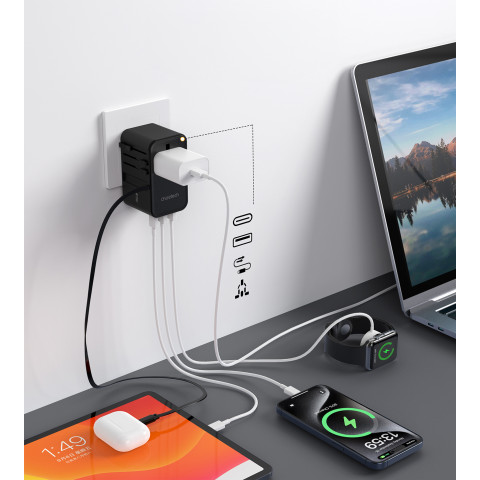
70 W ES/ JAV/ Australijos/ JK kelioninis įkroviklis su integruotu USB-C laidu – juodas
