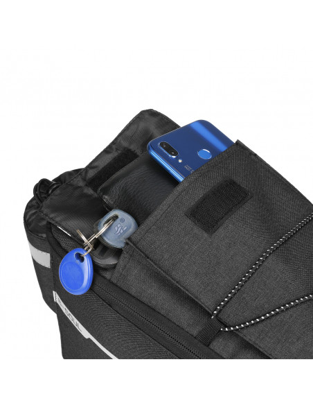 
9 l talpos terminis dviračio krepšys bagažinei su kišene vandens buteliui ir dirželiu per petį – juodas
