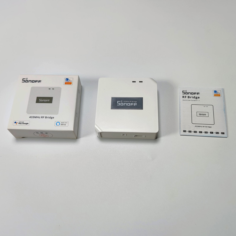 WiFi valdymo blokas skirtas RF433MHz įrenginiams baltas