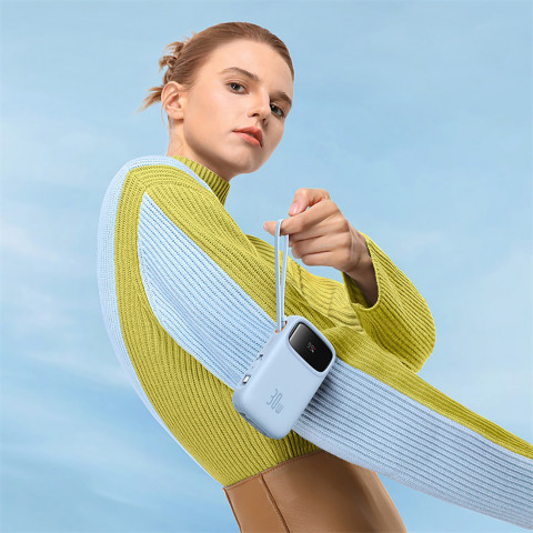 
„QPow 2“ 30 W 10000 mAh išorinė baterija su įmontuotais USB-C laidais – mėlyna
