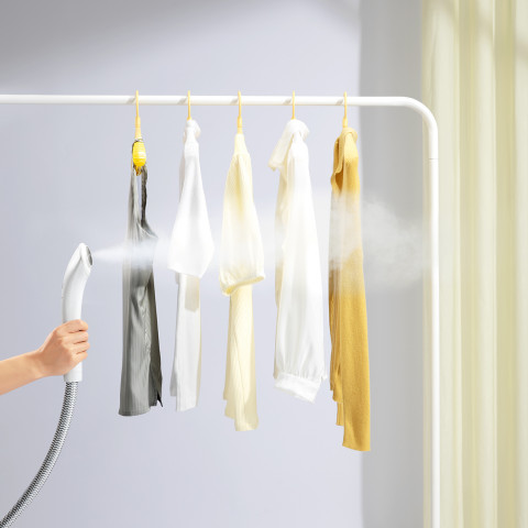 
Giluminio valymo 1900 W garinis valytuvas su garų valymo funkcija B200 + šepetys - baltas
