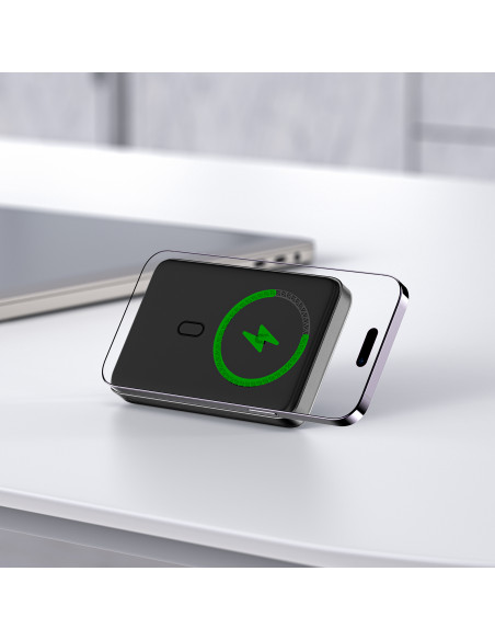 
10000mAh indukcinis magnetinis išorinis akumuliatorius su 20W stovo parinktimi + laidas - juodas
