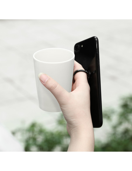 
„Privity“ bevardžio piršto magnetinis telefono laikiklis su stovo funkcija – sidabrinis
