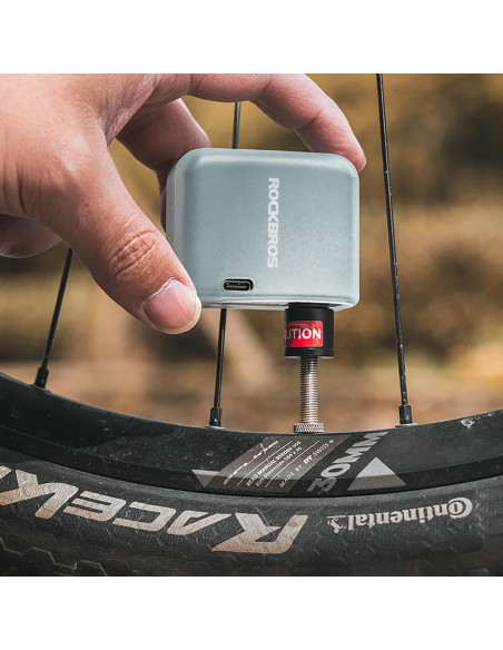 
MINI elektrinio dviračio pompa USB Schrader Presta 6.9bar 100PSI - juoda
