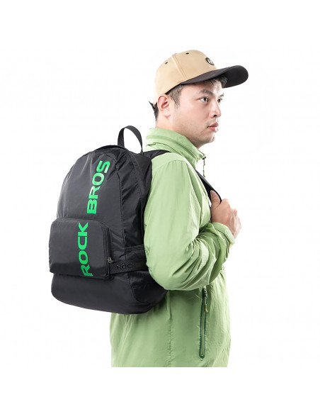 
Vandeniui atspari sulankstoma sportinė kuprinė 46,5 x 38 cm, 18 l – juoda
