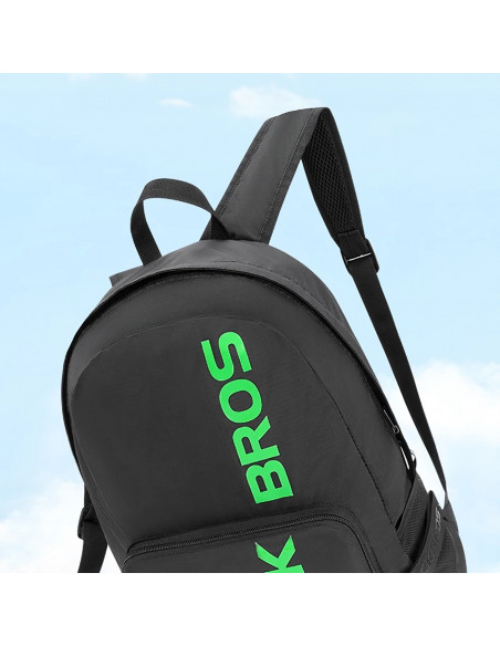 
Vandeniui atspari sulankstoma sportinė kuprinė 46,5 x 38 cm, 18 l – juoda
