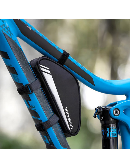 
Dviračio įrankių krepšys, skirtas prie rėmo tvirtinamam pompos krepšiui, 0,7 l – juodas
