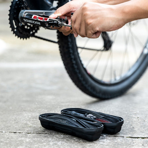 
Dviračio įrankių krepšys su 0,65 l butelio laikikliu – juodas
