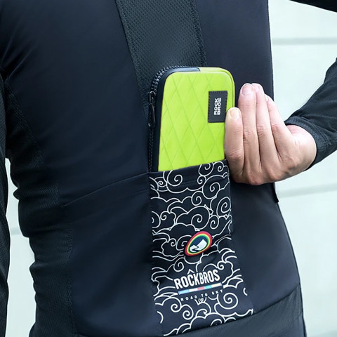 
Dviračio krepšys telefonui, raktams, piniginei, kortelėms, pinigams 0,15 l - šviesiai žalias
