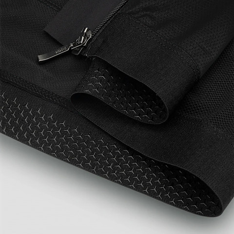 
XXXL dydžio trumpomis rankovėmis dviratininko marškinėliai – juodi
