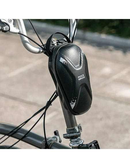 
Dviračio arba paspirtuko vairo krepšys 1,3 l - juodas
