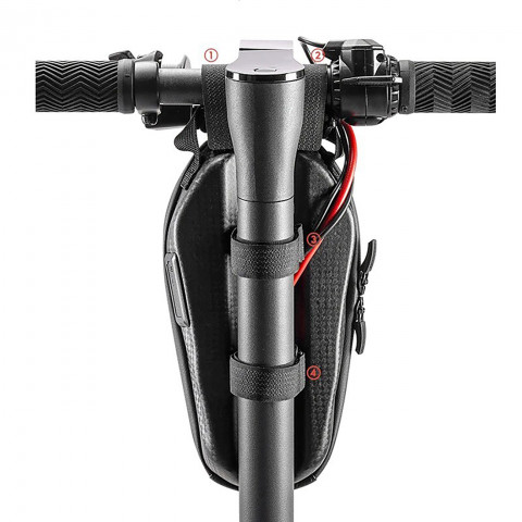 
Dviračio arba paspirtuko vairo krepšys 1,3 l - juodas
