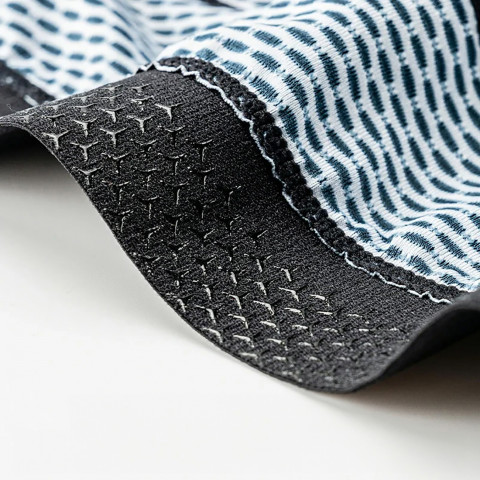 
Ilgomis rankovėmis pavasario/ vasaros dviračių marškinėliai, L dydis - juodi
