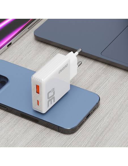 
GaN A30EUL 30W USB-A USB-C sieninis įkroviklis – baltas
