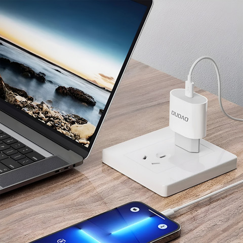 
A14EUC PD 20W USB-C mažas sieninis įkroviklis + USB-C laidas – baltas
