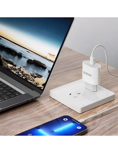 
A14EUC PD 20W USB-C mažas sieninis įkroviklis + USB-C laidas – baltas
