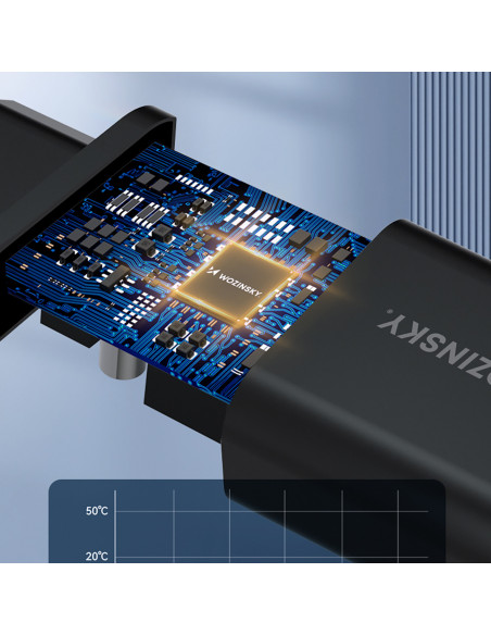 
30 W USB-C 2 x USB-A sieninis įkroviklis – juodas
